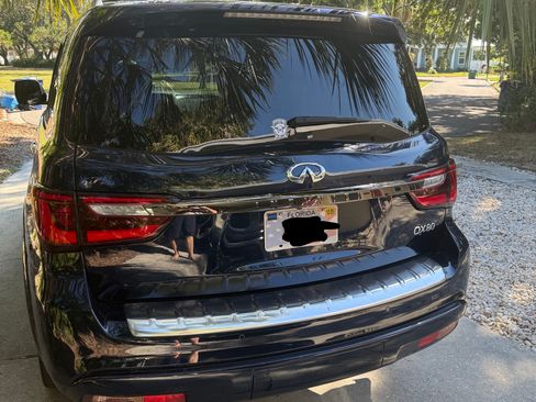 Used 2021 INFINITI QX80 Premium Select w/ Cargo Package image 4