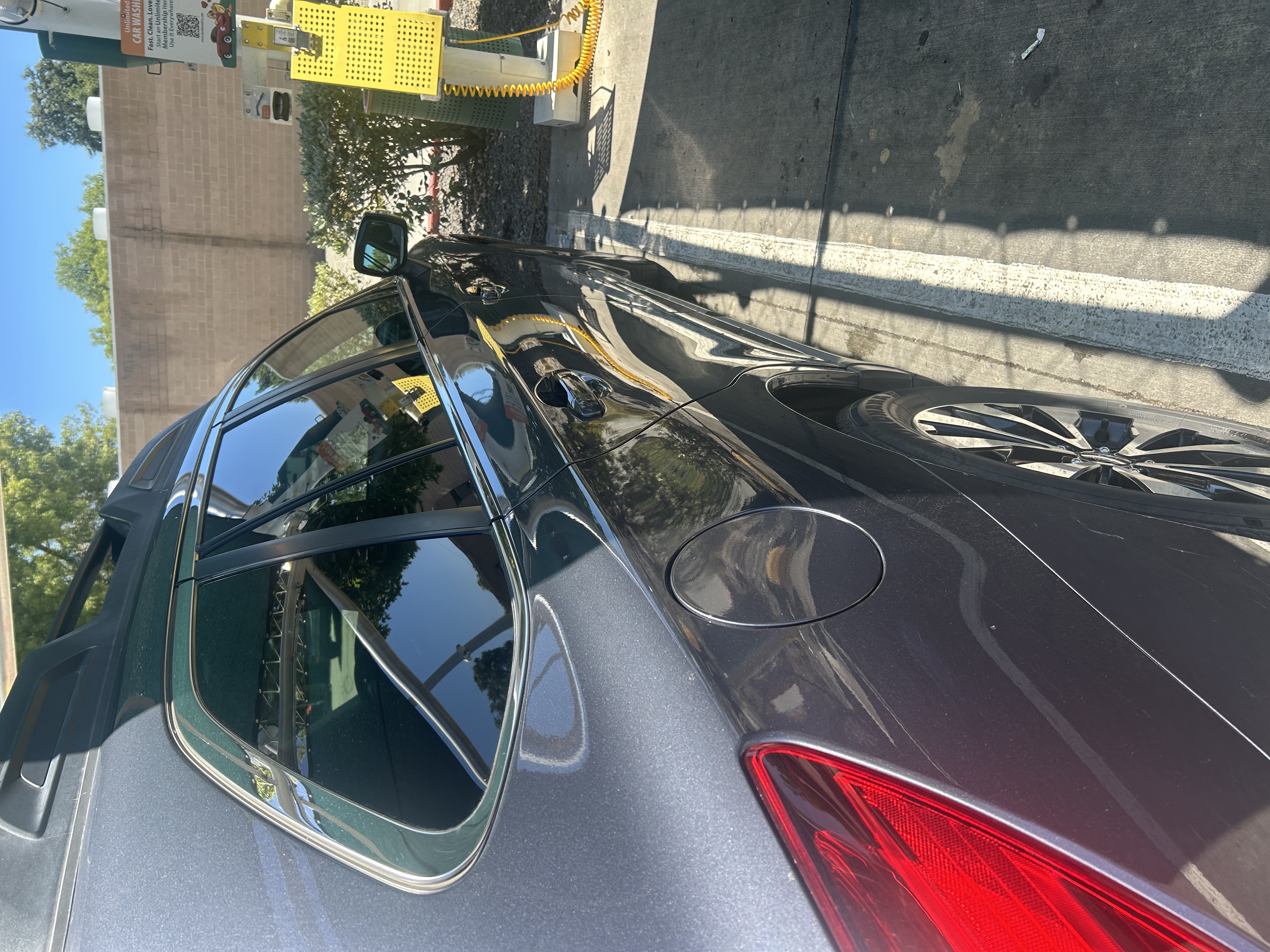 Used 2016 Subaru Outback 2.5i Limited AWD/4WD image 2