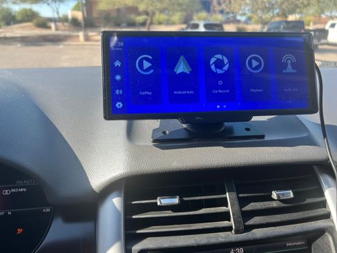 Used 2012 Ford Edge Limited FWD image 12