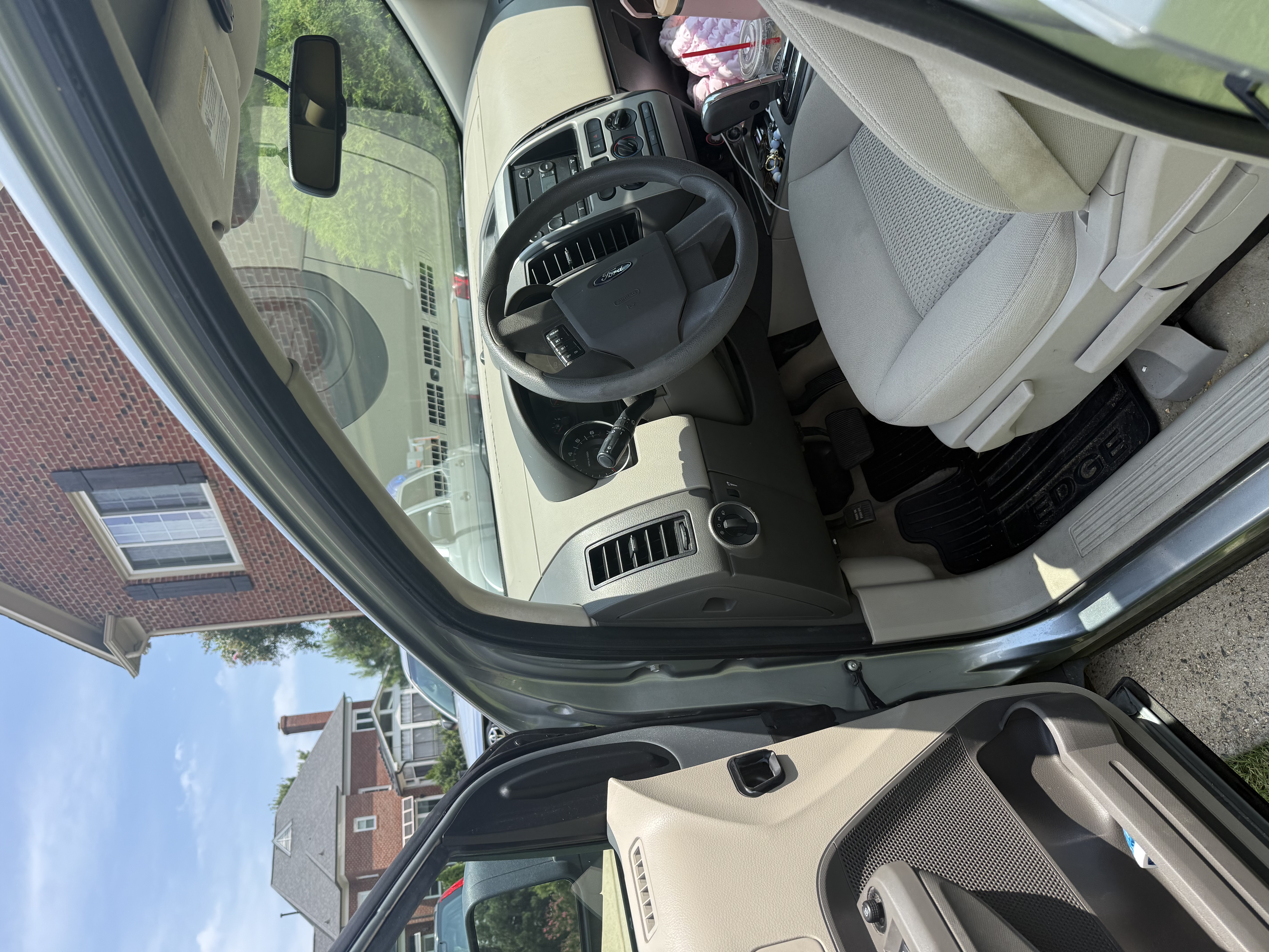 Used 2007 Ford Edge SE FWD image 8
