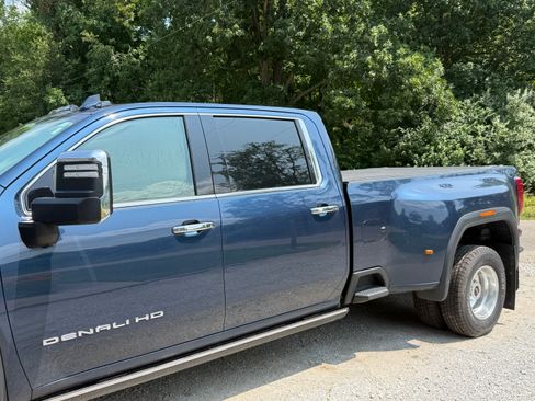 Used 2022 GMC Sierra 3500 Denali AWD/4WD image 18