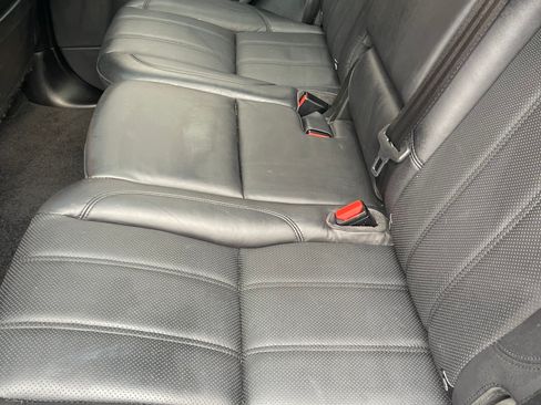 Used 2017 Land Rover Range Rover HSE image 31