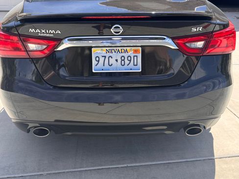 Used 2016 Nissan Maxima SR image 11