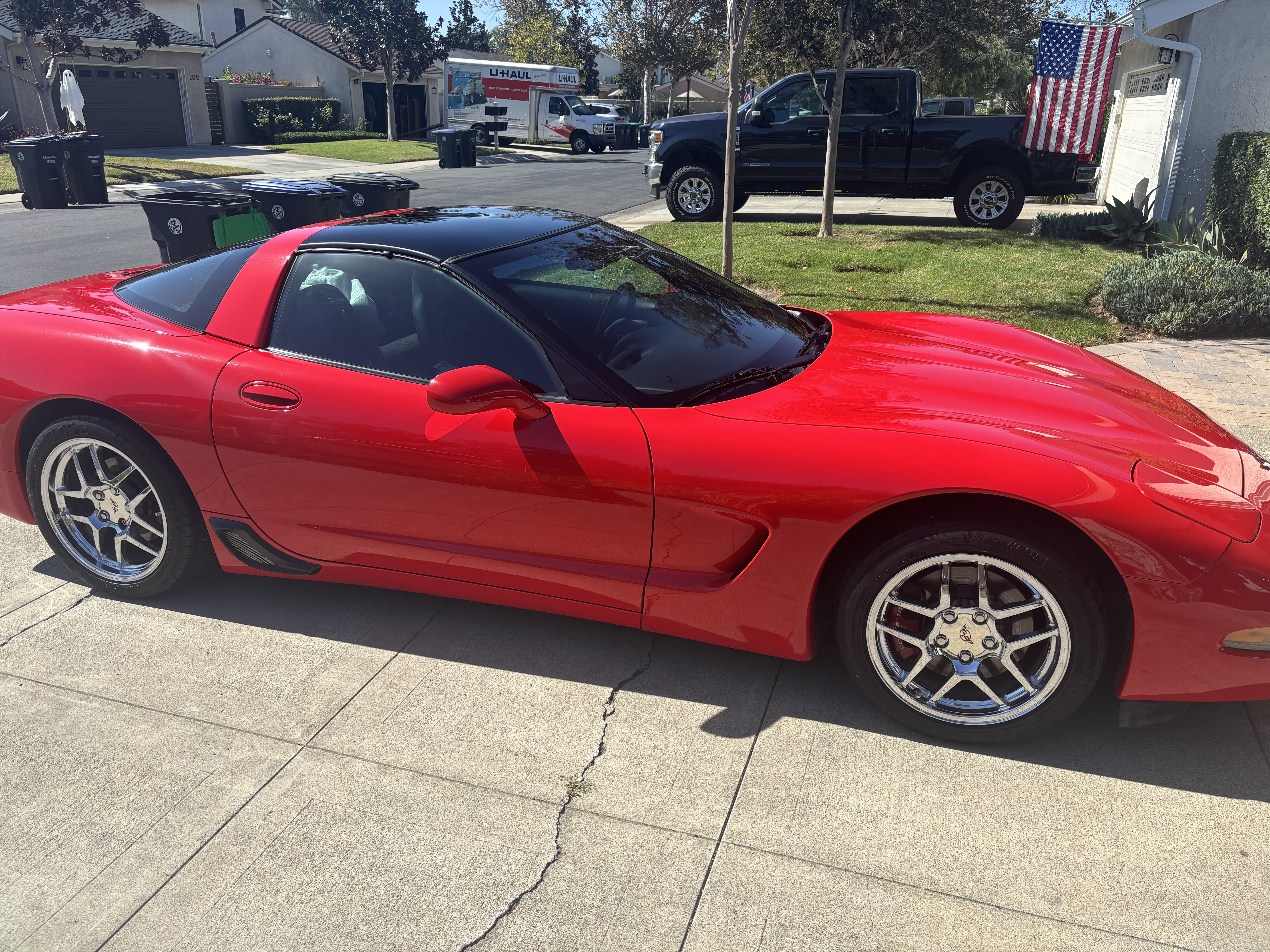 Used 2002 Chevrolet Corvette Coupe w/ Preferred Equipment Group2 RWD image 4