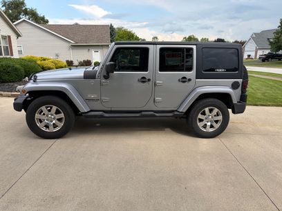 Used 2013 Jeep Wrangler Unlimited Sahara w/ Dual Top Group