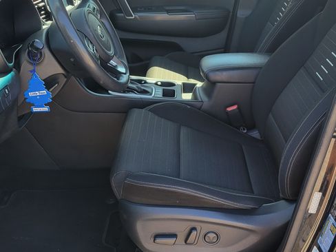 Used 2017 Kia Sportage LX w/ LX Popular Package image 9