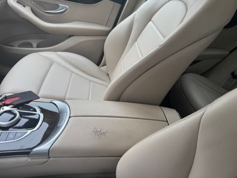 Used 2019 Mercedes-Benz GLC 300 image 9