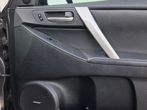 Used 2012 MAZDA MAZDA3 s Grand Touring w/ Tech Pkg image 11