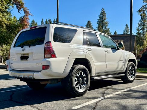 Used 2004 Toyota 4Runner Sport image 6