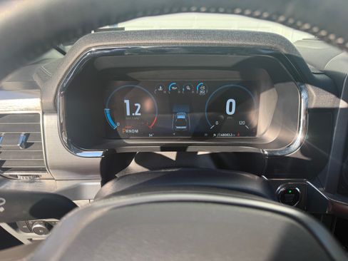 Used 2021 Ford F150 Lariat w/ Equipment Group 502A High image 29