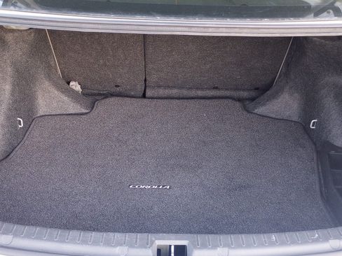 Used 2010 Toyota Corolla LE image 14