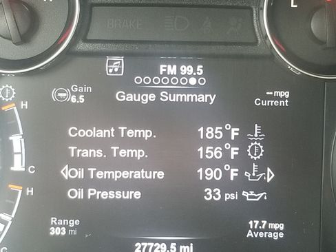 Used 2018 RAM 3500 SLT w/ Luxury Group image 9