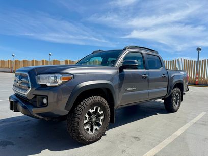 Used 2016 Toyota Tacoma TRD Off-Road w/ Premium & Technology Package