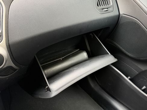 Used 2012 Hyundai Tucson GLS image 15