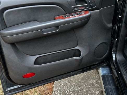 Used 2009 Chevrolet Silverado 1500 LTZ w/ Safety Package image 10