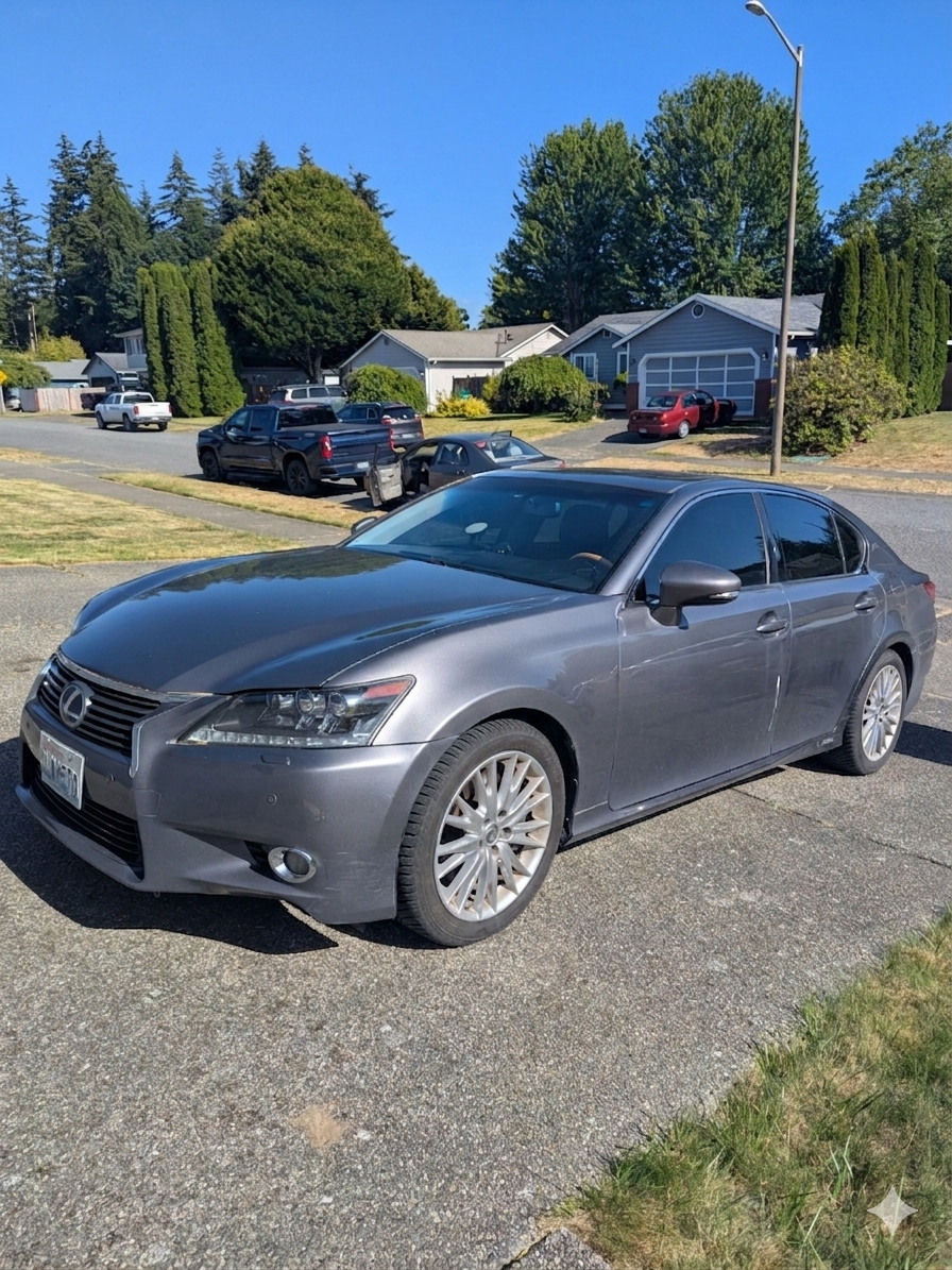Used 2013 Lexus GS 450h w/ Luxury Pkg RWD image 1