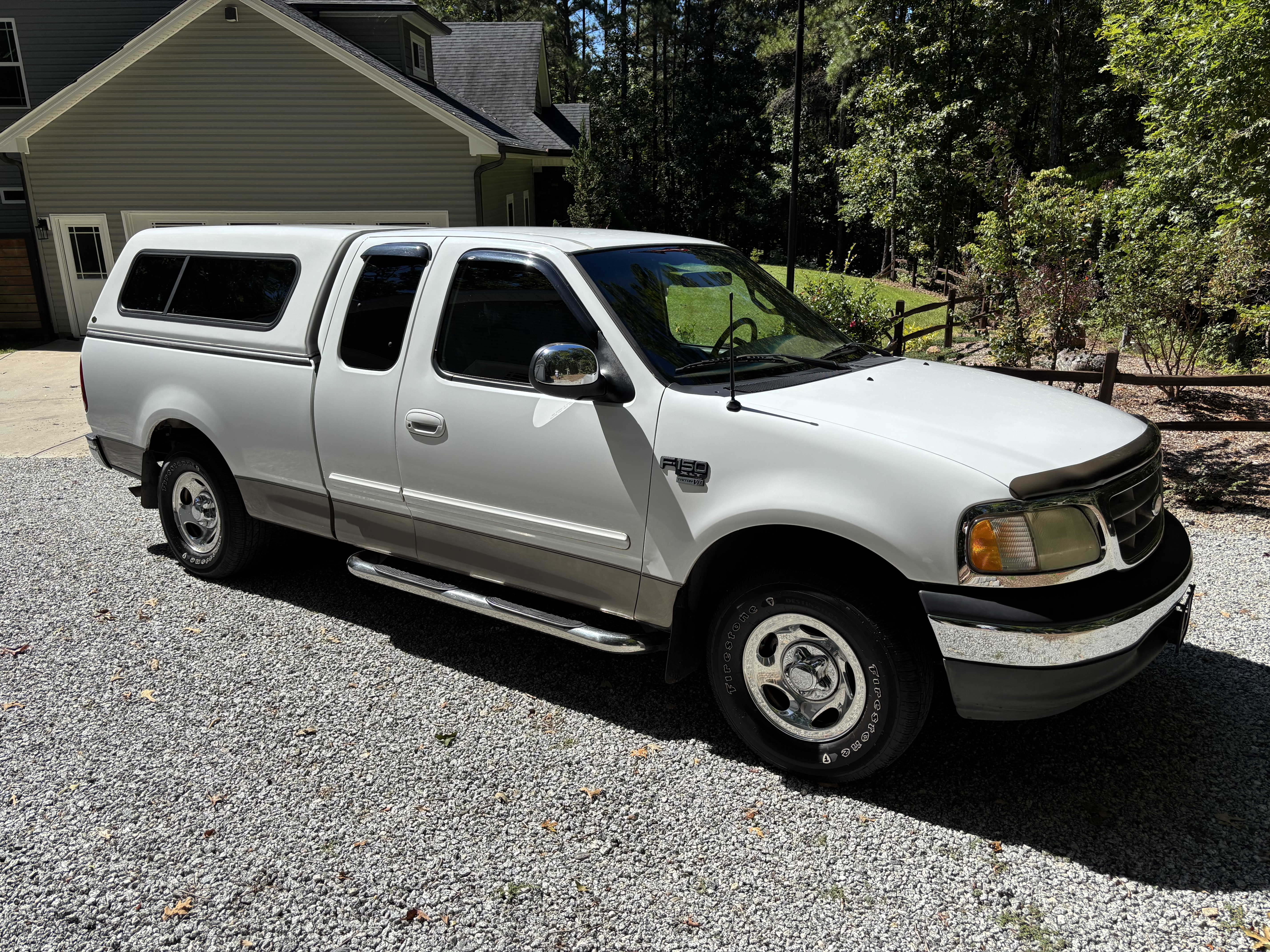Used 2002 Ford F150 2WD SuperCab image 2