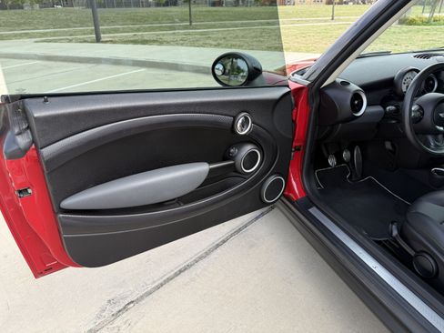 Used 2012 MINI Cooper S image 12