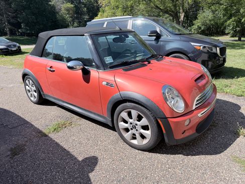 Used 2005 MINI Cooper S FWD image 8