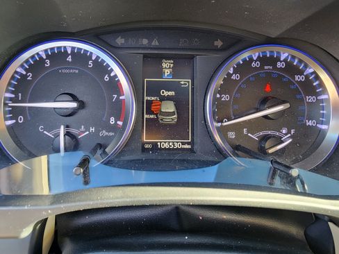 Used 2014 Toyota Highlander Limited image 18