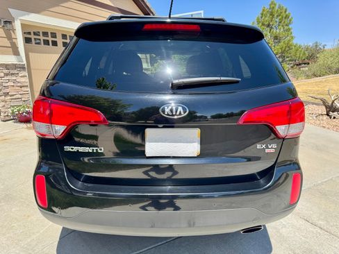 Used 2014 Kia Sorento EX w/ EX V6 Touring Package AWD/4WD image 6