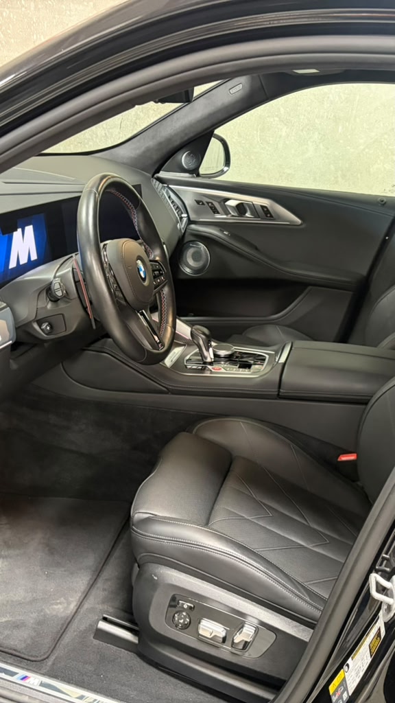 Used 2025 BMW XM AWD/4WD image 4