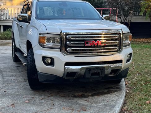 Used 2017 GMC Canyon SLT w/ Driver Alert Package image 14