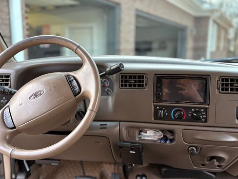 Used 2002 Ford F250 4x4 Crew Cab Super Duty image 4