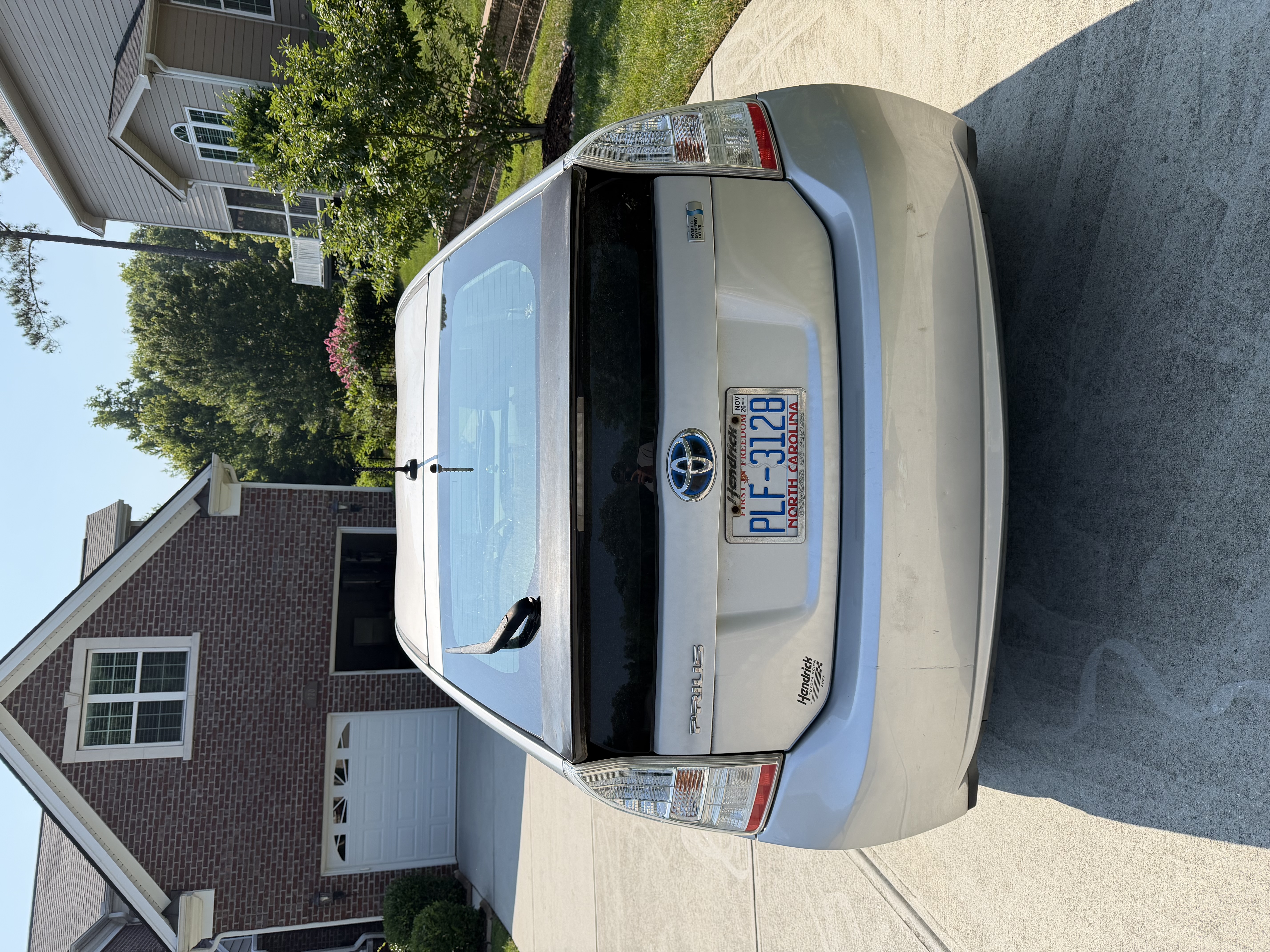 Used 2010 Toyota Prius Five FWD image 11