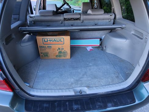 Used 2005 Toyota Highlander 2WD image 11