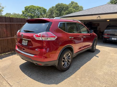 Used 2016 Nissan Rogue SL w/ SL Premium Package FWD image 5
