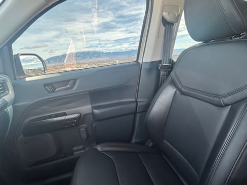 Used 2024 Ford Maverick Lariat w/ Black Appearance Package image 11