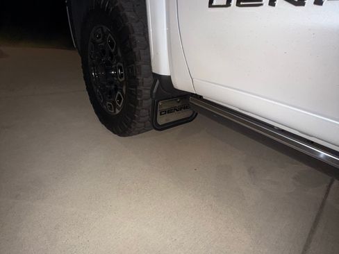 Used 2025 GMC Sierra 3500 Denali Ultimate image 17