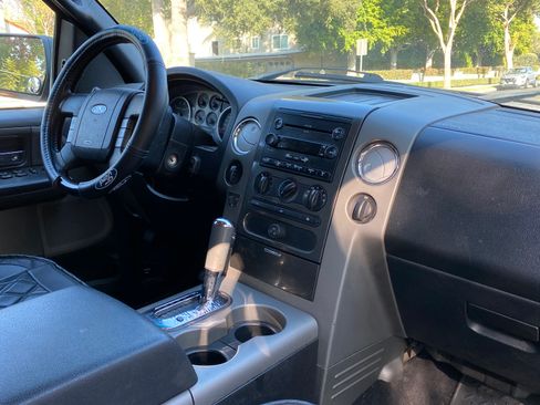 Used 2006 Ford F150 FX4 image 9