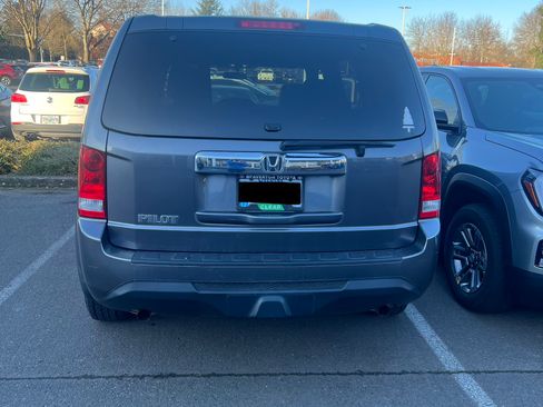 Used 2014 Honda Pilot LX image 11