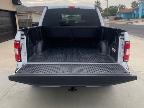 Used 2018 Ford F150 XLT image 9