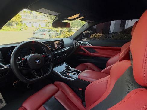 Used 2025 BMW M4 xDrive Competition w/ Executive Package AWD/4WD image 8
