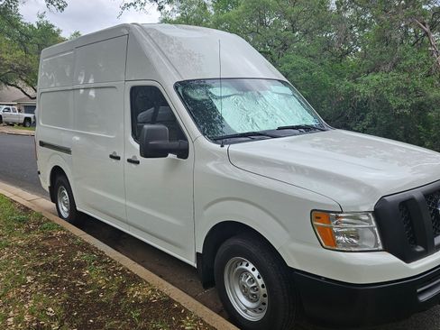 Used 2021 Nissan NV 2500 S RWD image 5