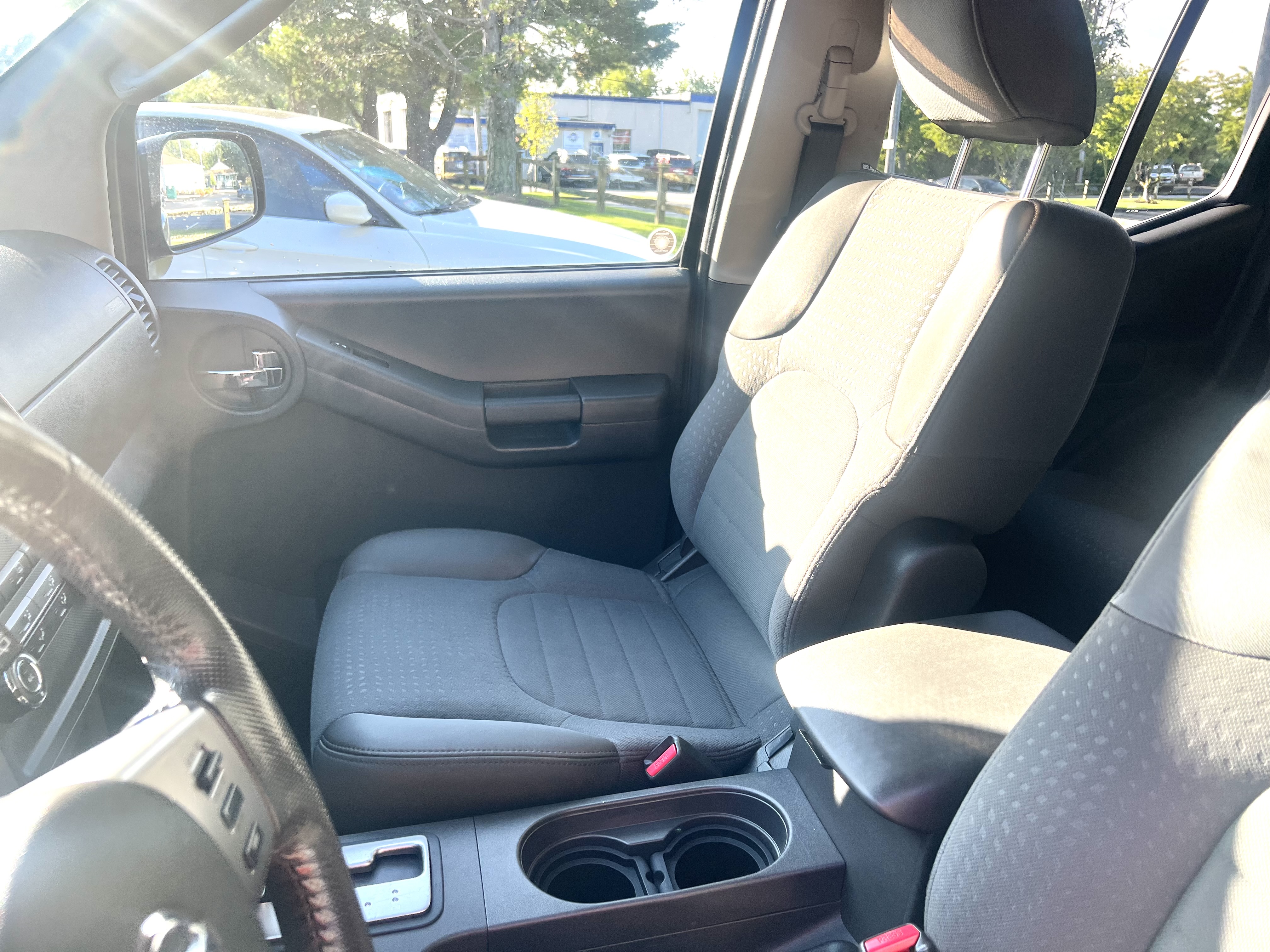Used 2012 Nissan Xterra X AWD/4WD image 9