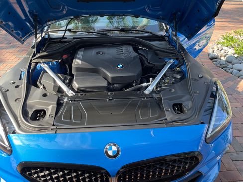 Used 2019 BMW Z4 sDrive30i w/ M Sport Package RWD image 14