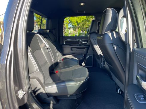 Used 2022 RAM 3500 Laramie image 15