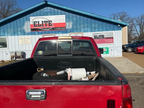 Used 2004 Ford F150 XL image 2