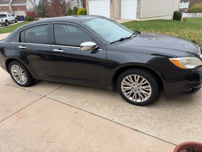 Used 2011 Chrysler 200 Limited