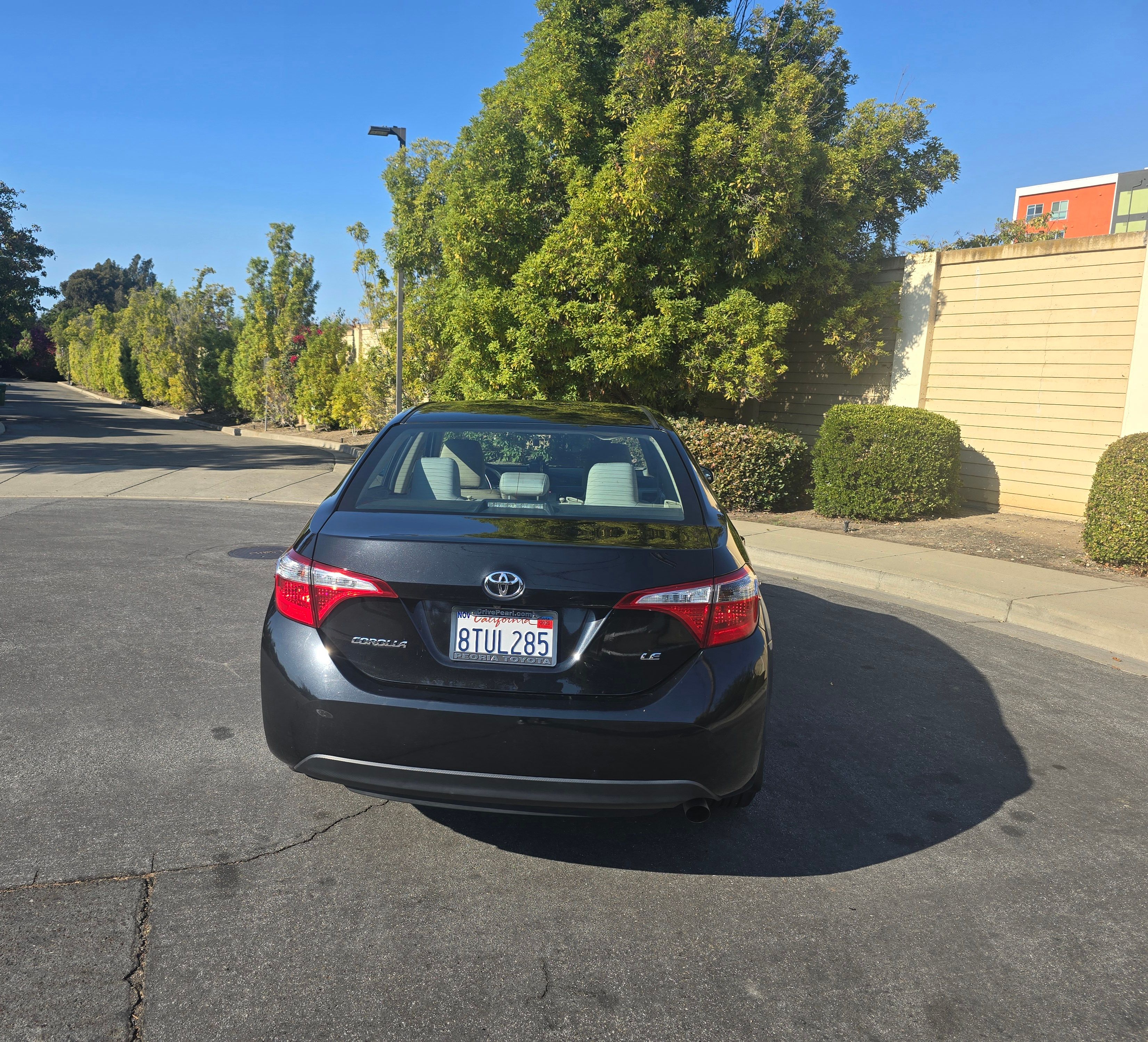 Used 2016 Toyota Corolla FWD image 3