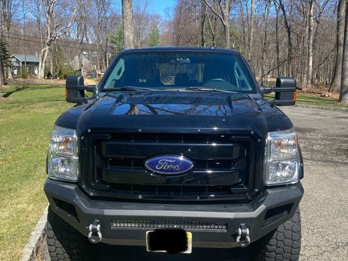 Used 2016 Ford F250 XLT image 9