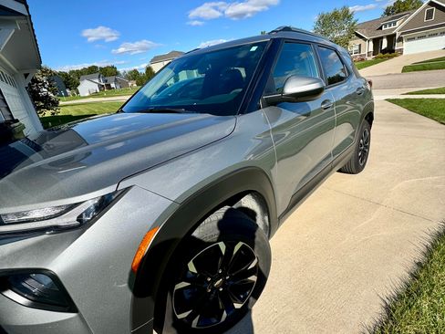 Used 2023 Chevrolet TrailBlazer LT w/ Convenience Package image 12