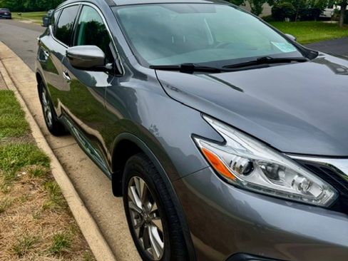 Used 2017 Nissan Murano S w/ Navigation Package image 4