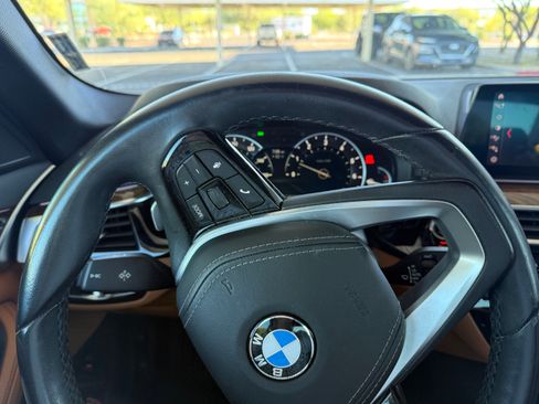 Used 2019 BMW 540i w/ Convenience Package RWD image 13