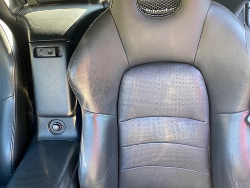 Used 2005 Honda S2000 image 25