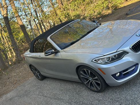 Used 2015 BMW 228i xDrive Convertible AWD/4WD image 20